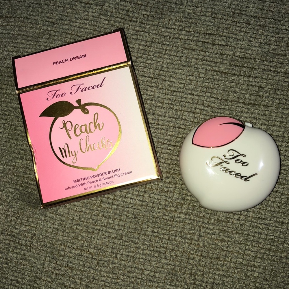 Too Faced Peach My Cheeks
